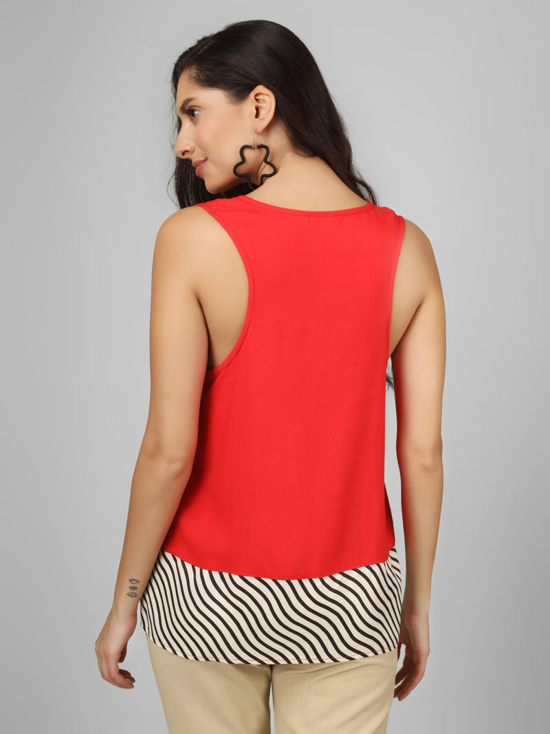 Color Block Wave-Hem Sleeveless Top