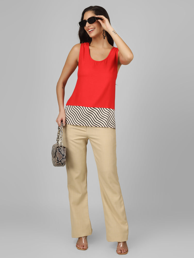 Color Block Wave-Hem Sleeveless Top