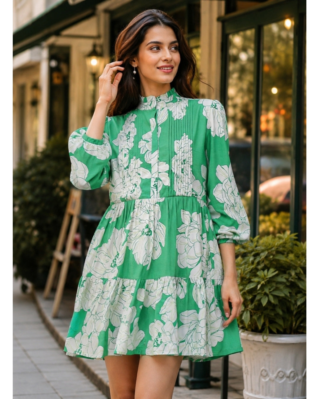Emerald Daisy Viscose Floral Dress - Full Sleeve Above Knee