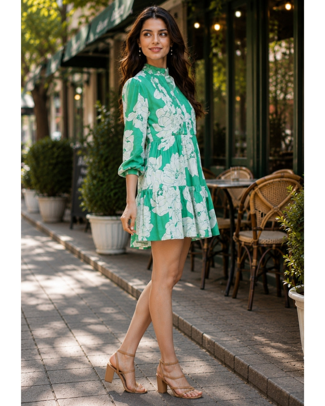Emerald Daisy Viscose Floral Dress - Full Sleeve Above Knee